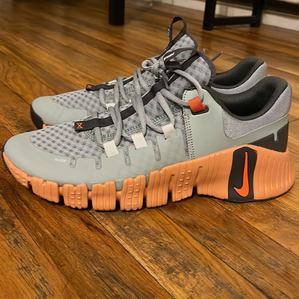 Nike Free Metcon 5 Training/Workout Shoe Size 9.5 Men’s